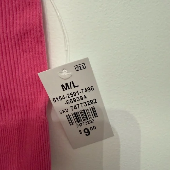 Mi Fuchsia Ribbed Crop Top - Picture 2 of 2